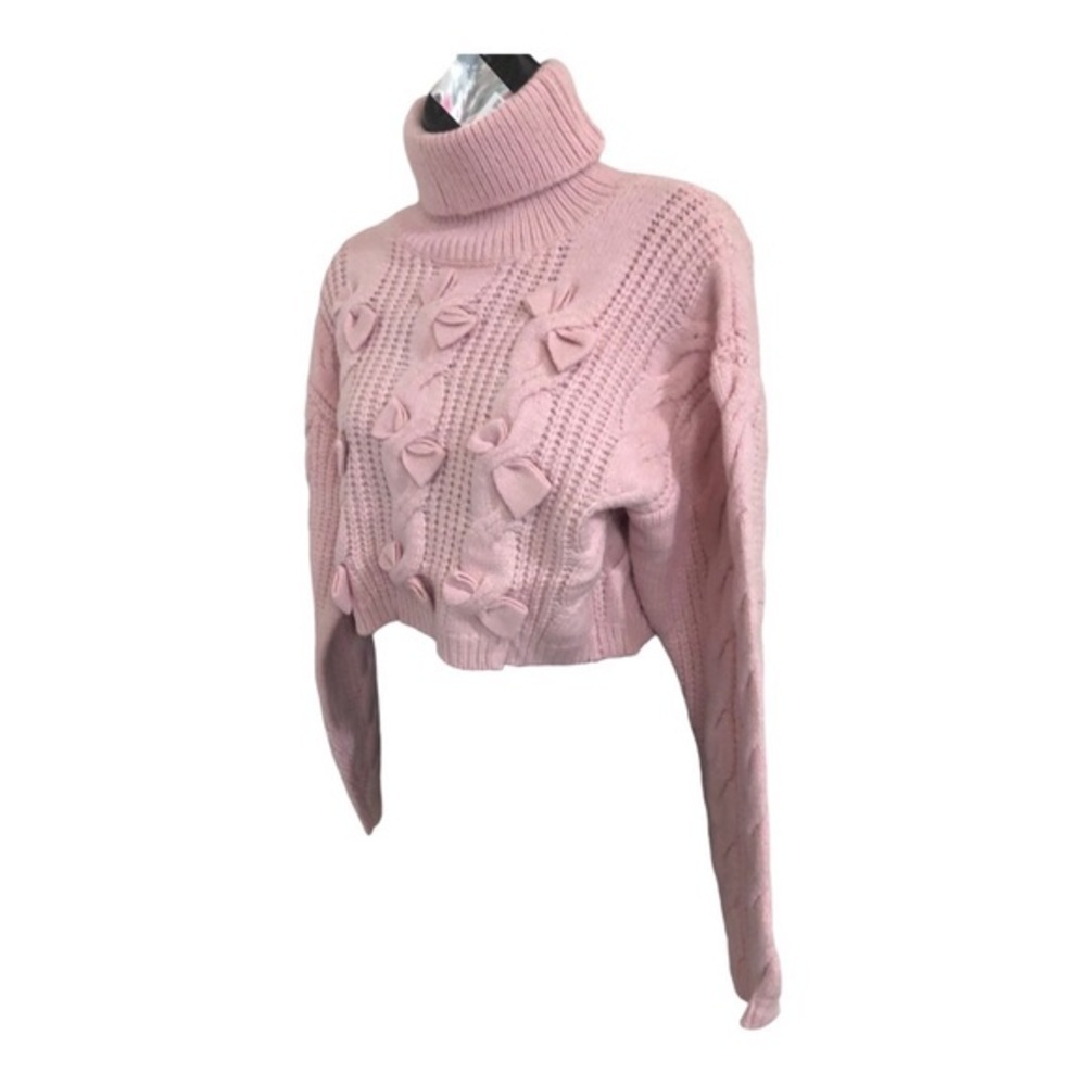 Pink chunky cable knit pink bow adorned cozy‎ cropped turtleneck sweater size M